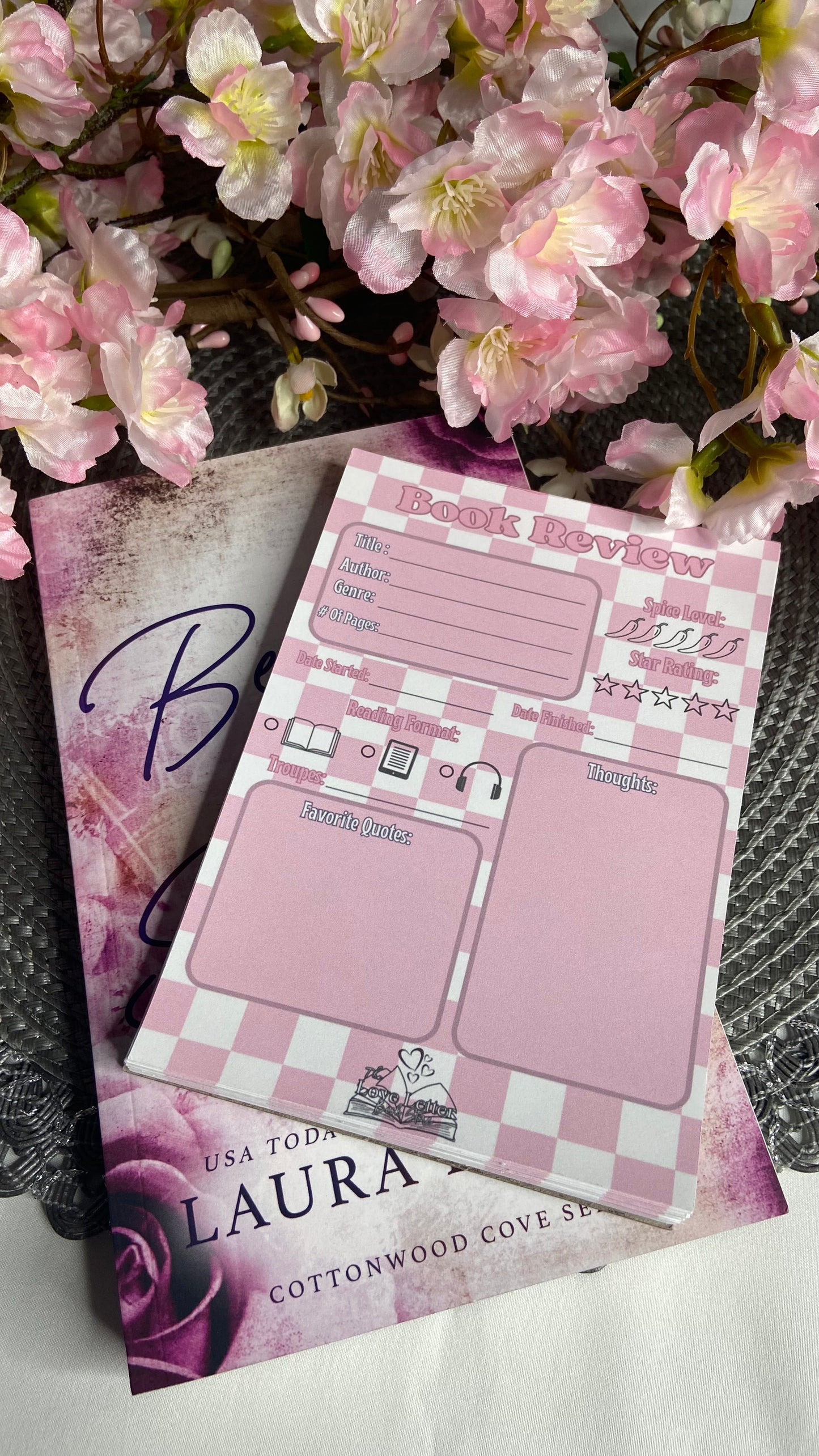 Pink Checkered Book Review Notepad